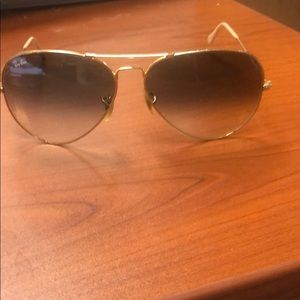 Authentic Ray Ban Sunglasses with case.